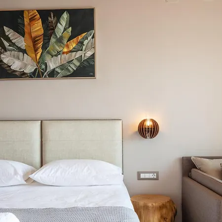 Skipper Beachfront Suites Hersonissos  Pokoj fotografie