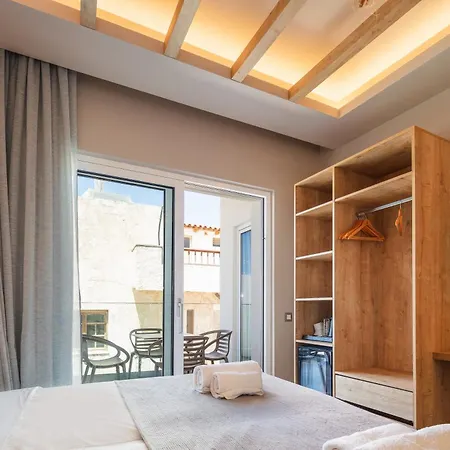 Skipper Beachfront Suites Hersonissos  Pokoj fotografie