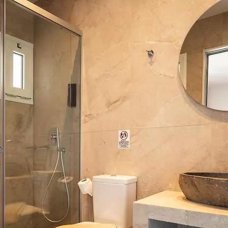 Skipper Beachfront Suites Hersonissos  Pokoj fotografie