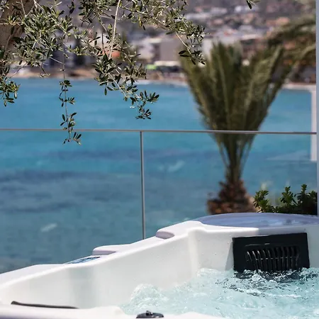 Skipper Beachfront Suites Hersonissos  Exteriér fotografie